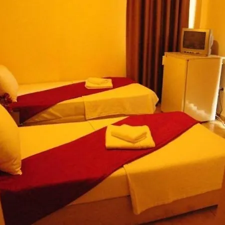 Hotell Astor Beach 3*